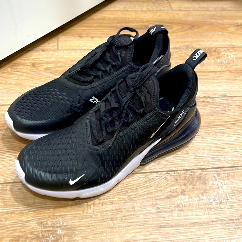 Nike Air Max 270